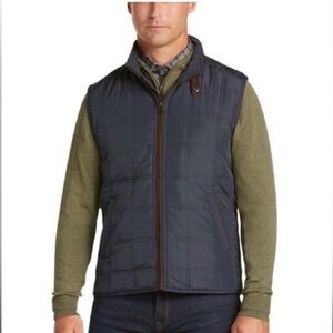 Jos.A.Bank Quilted Plaid Interior Navy Blue Full Zip Vest. Interior Zip Pocket.